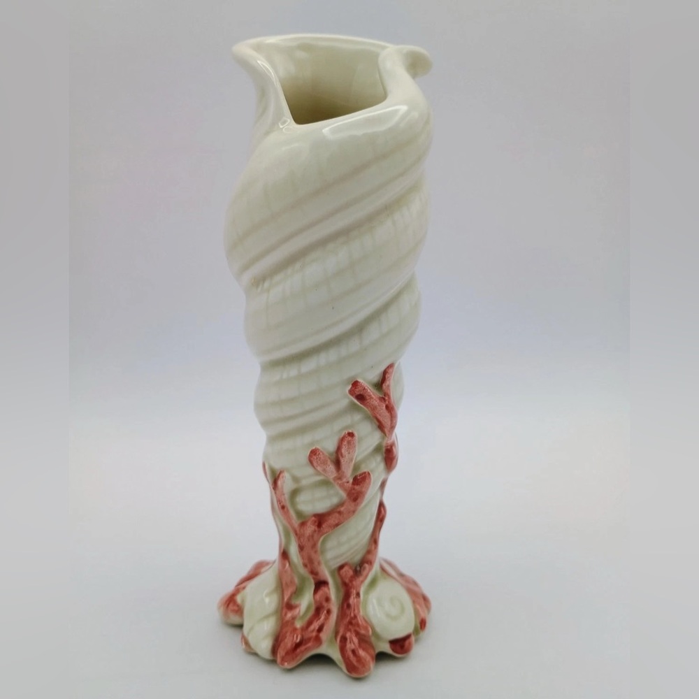 Vintage Fitz and‎ Floyd Oceana Collection Bud Vase. Excellent Collection 6”Tall